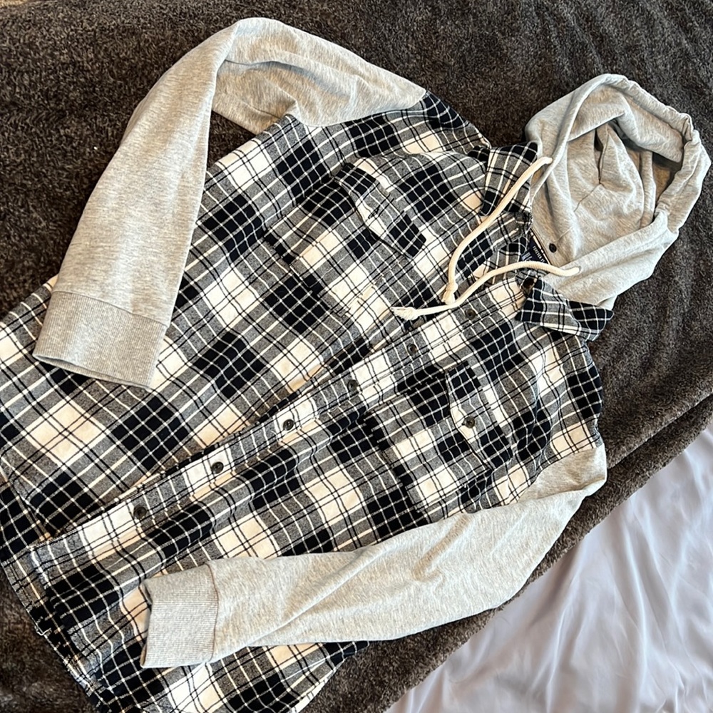 Shacket with removable hood